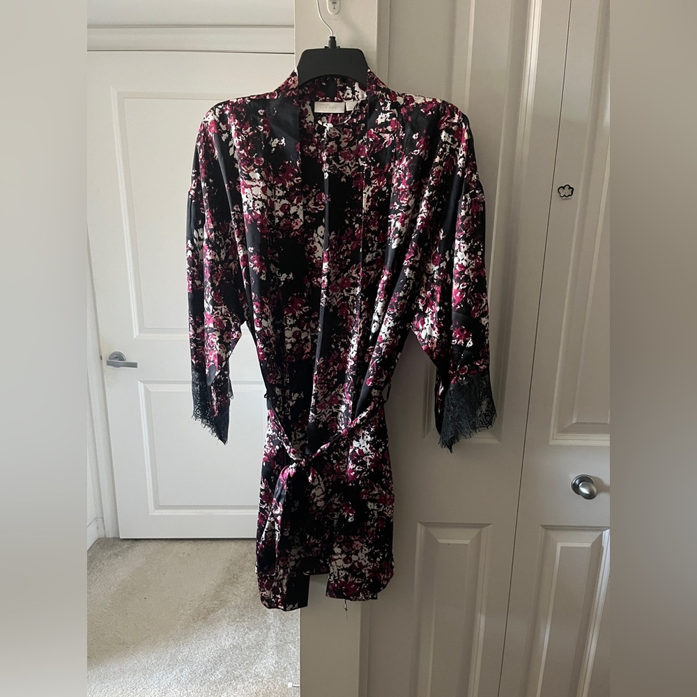Nordstrom | Silk Black Floral Robe | Size Large
